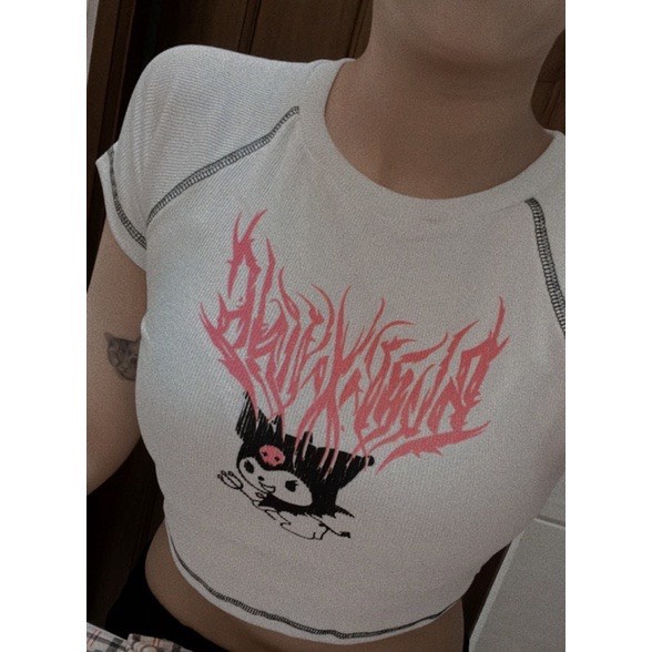 Áo Croptop Cổ Tròn Tay Ngắn Viền Chỉ In Hình Quỷ Siêu Ngầu