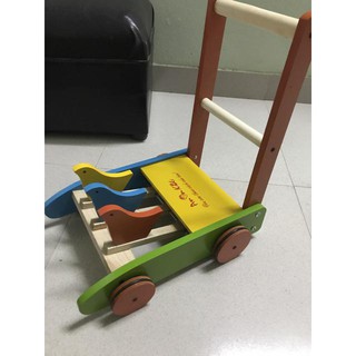 Xe tập đi con gà