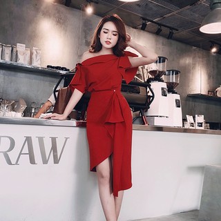 Đầm trễ vai vạt lệch
