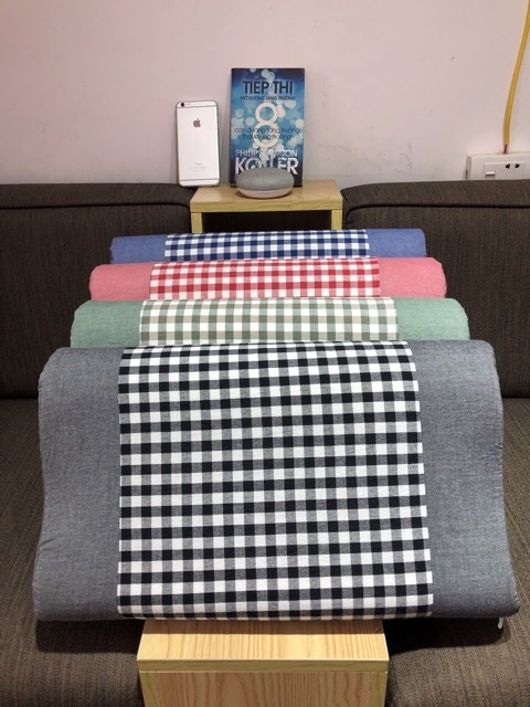 Gối cao su non người lớn loại 1 hàng đẹp màu ngẫu nhiên