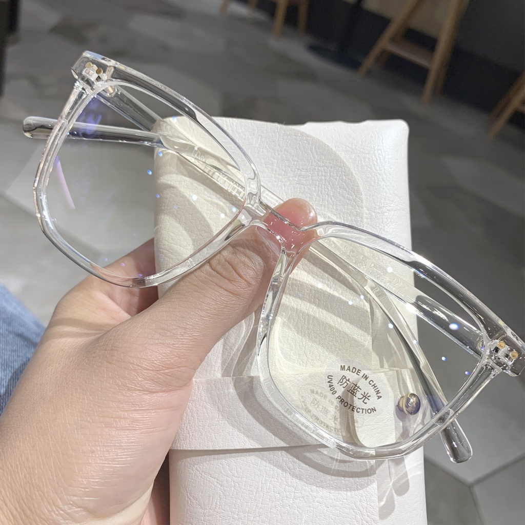Gọng kính cận thị chống tia sáng xanh cho nữ