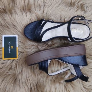 Sandal đế xuồng nữ