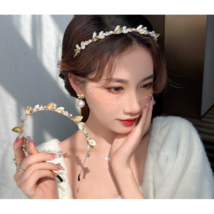 Băng Đô Cài Tóc Hình Chiếc Lá Đính Đá Thanh Lịch Cho Nữ