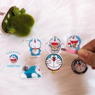 Huy hiệu cài Doreamon