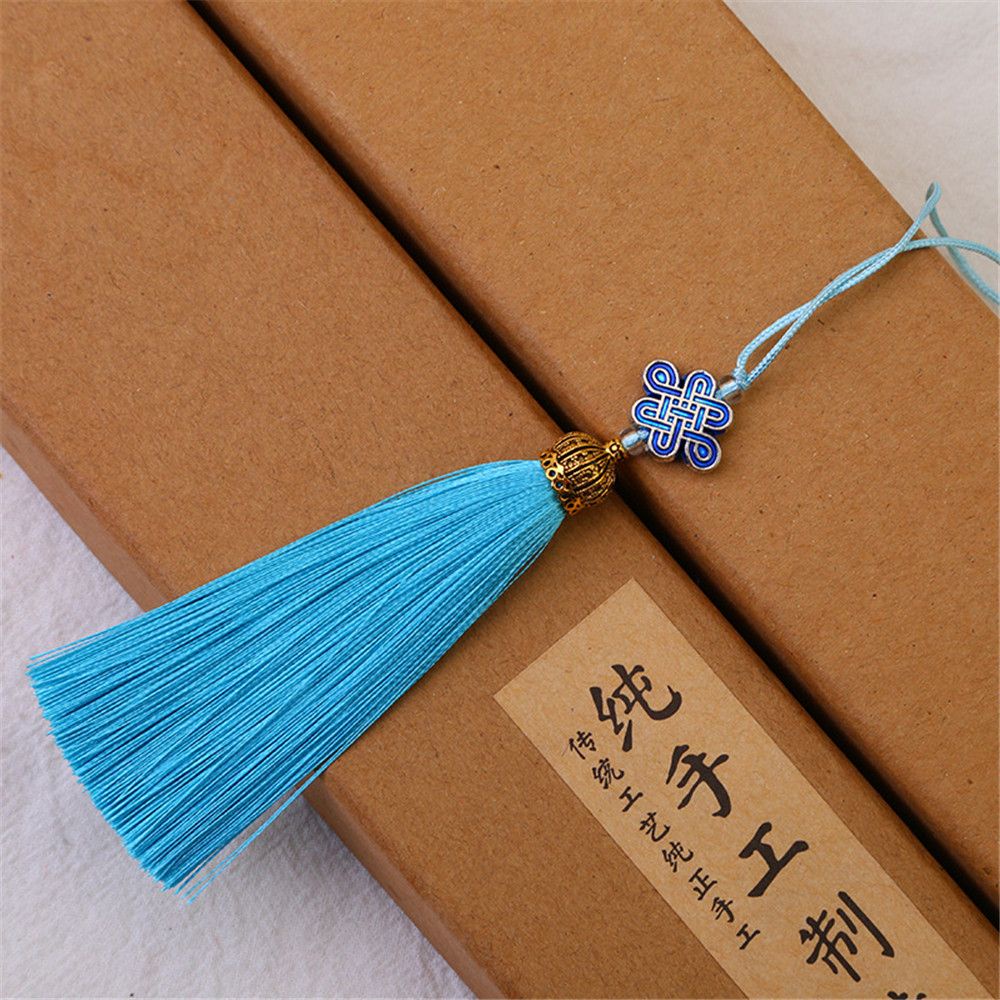 Dây treo điện thoại trang trí xe hơi hình chúc mừng năm mới phong cách Trung Hoa phối tua rua nhiều màu sắc