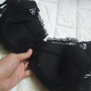 THANH LÝ ÁO NGỰC THÁI REN MÚT MỎNG