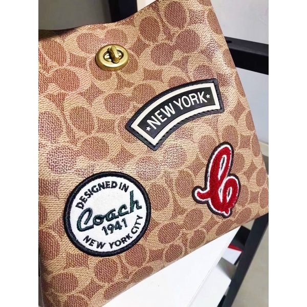 TÚI COACH WILLOW BUCKET