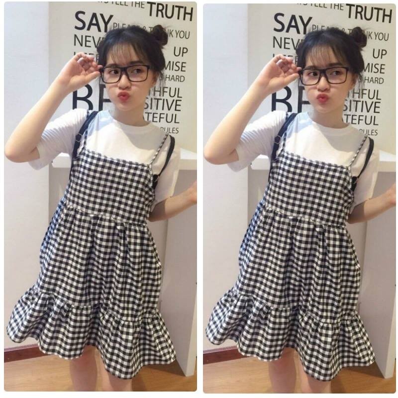 Set áo thun + đầm caro