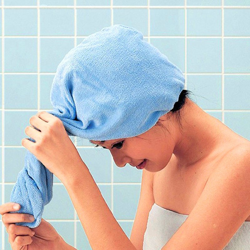 Khăn quấn tóc giúp làm khô tóc