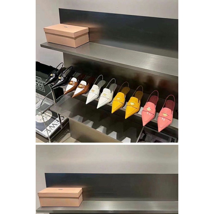 Miu gold coin pointed toe cat heel sandals women's 2022 catwalk style closed toe shallow mouth high heel shoes French retro single shoes RJU8