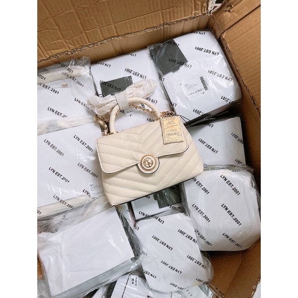 Túi lyn coco màu trắng kem