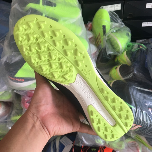 [ GIÁ XẢ KHO ] Giày đá bóng chính hãng Mira 05 màu đen đế futsal full size 39-43