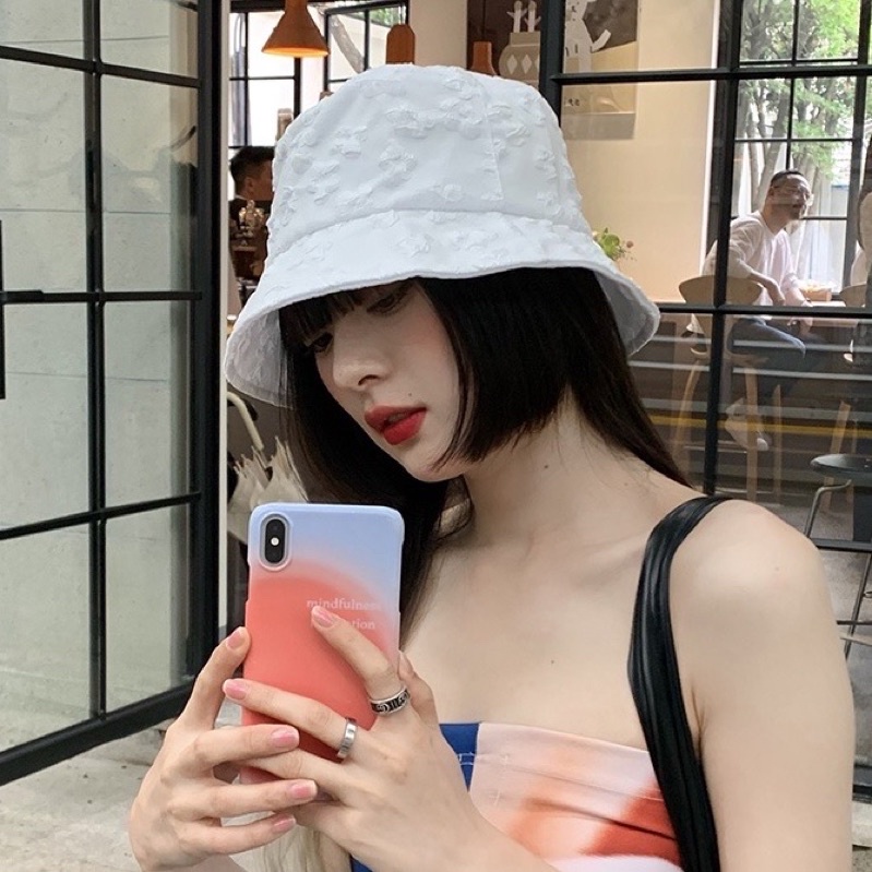 Nón bucket dập hoa nổi