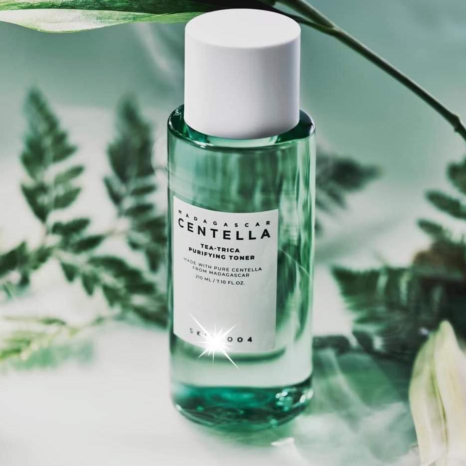 Nước Hoa Hồng Làm Sạch, Dịu Da Skin1004 Madagascar Centella Tea-Trica Purifying Toner 210ml