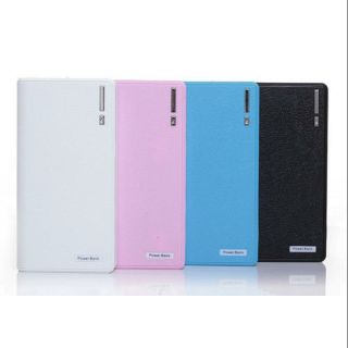 Box sạc dự phòng 6 cell có lò xo đen