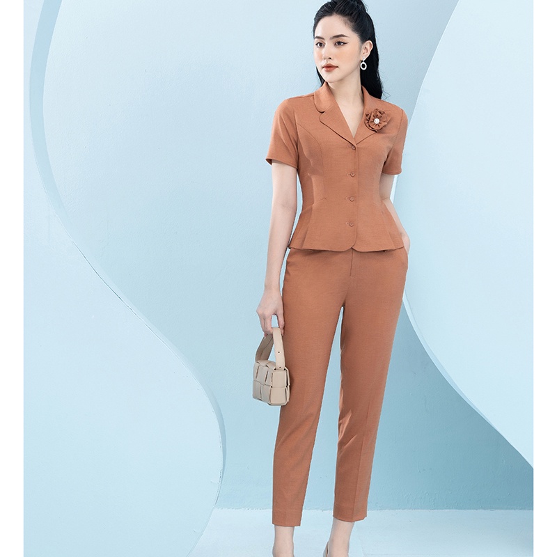 Bộ đồ công sở đũi nhật be da áo ký giả cổ K quần baggi ôm Toson B1252E52