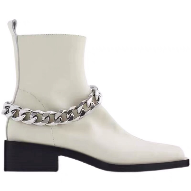 Boot ngắn Zara xuất kèm dây xích