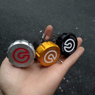 Bình dầu brembo