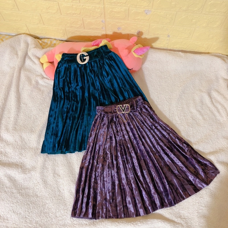 30KG CHÂN VÁY NHUNG XẾP LY CHO BÉ GÁI CỰC SANG CHẢNH