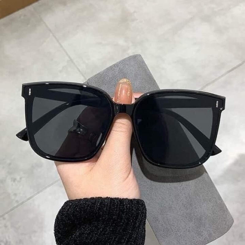 Kính mát gọng đen  mẫu mới nhất, chống chói, chống tia cực tím tia UV cực hiệu quả