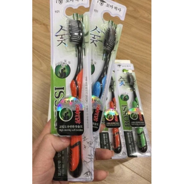 (Deal 1K)- Bàn chải than tre Hàn Quốc 901
