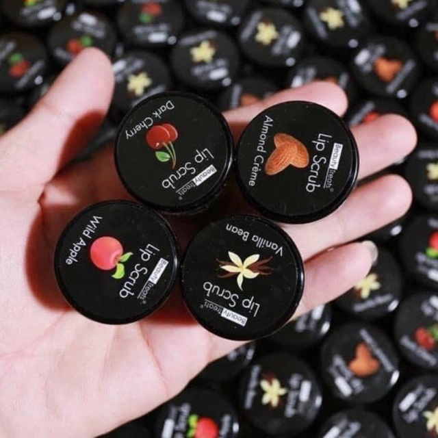 Tẩy tế bào chết môi BeautyTreats