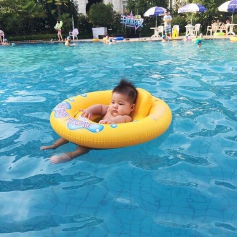 phao bơi chống lật an toàn cho bé từ 1-3 tuổi