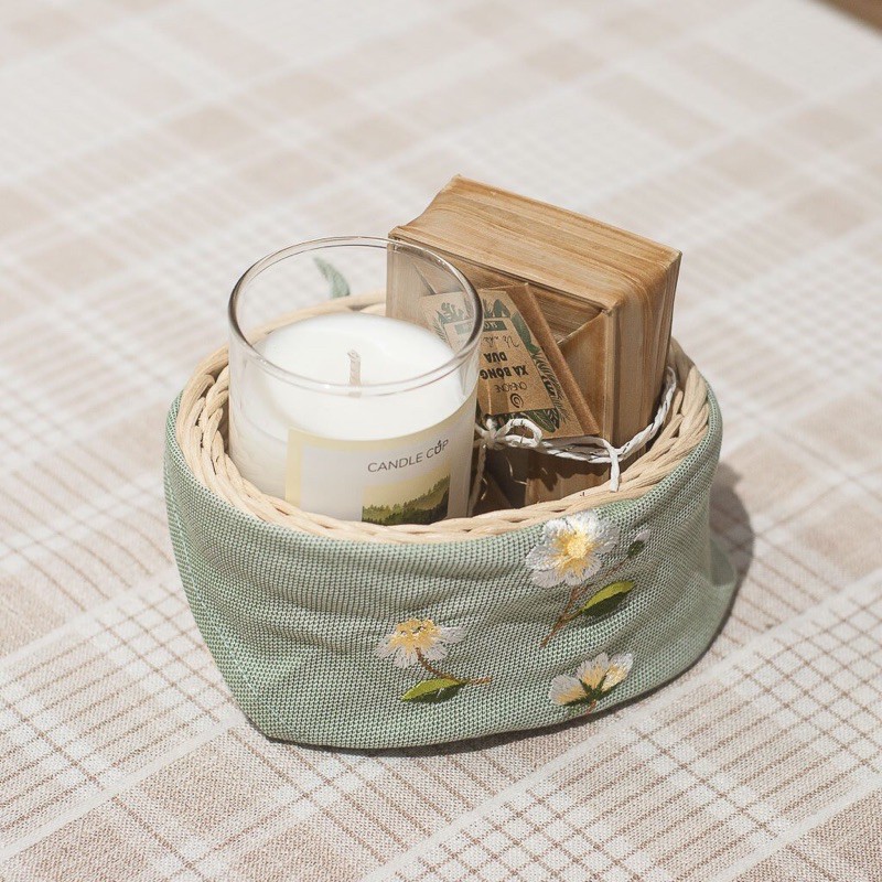 Khăn mùi xoa thêu hoa các loại