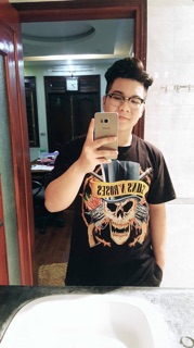 Áo Guns N Roses còn size L