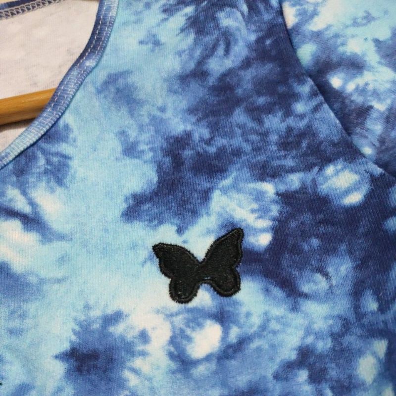 Áo croptop loang màu thêu hoạ tiết con🦋
