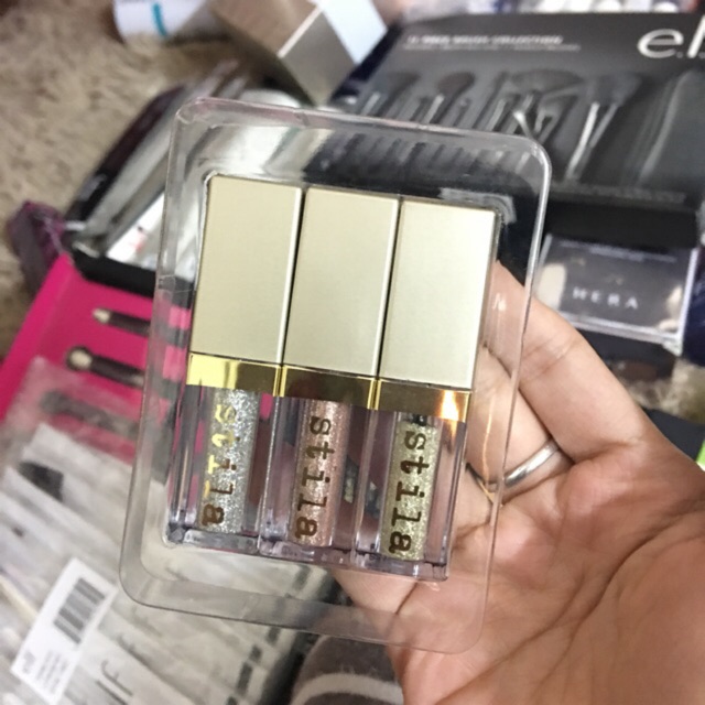 - Đồng hồ Nina Ricci 2 bộ máy
