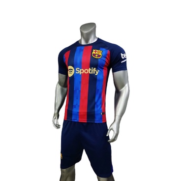 Quần áo Barca 22-23 màu xanh sọc đỏ CÓ IN tên số