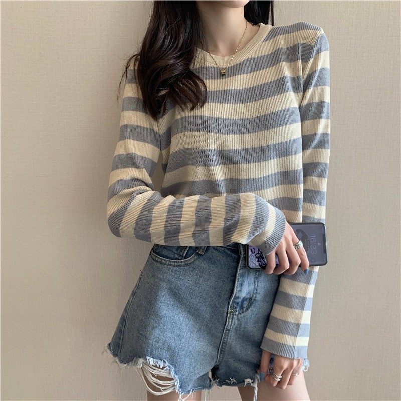 Áo len nữ mỏng croptop màu kẻ ngang tay dài cổ tròn chất đẹp hàng quảng châu thời trang thu đông kiểu 2020