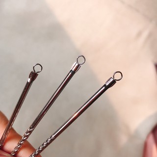 Cây nặn mụn 2 đầu thần thánh