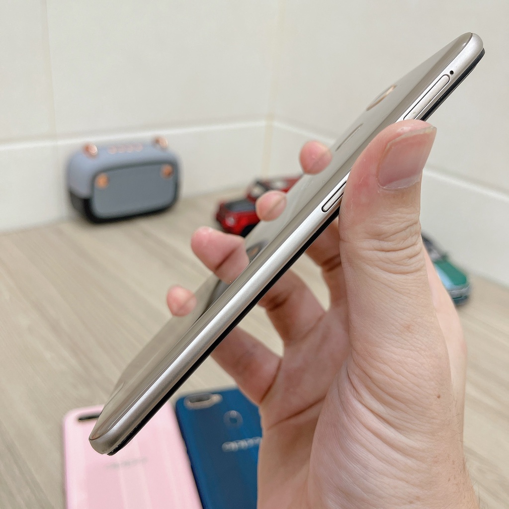 Điện thoại OPPO A7 màn 6.2 giọt nước - Snap 450 ram 4G 64G