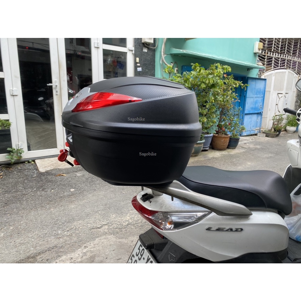 Thùng xe Lead, thùng Givi B360N kèm đế và ốc gắn trên xe Lead, hàng Givi chính hãng, bảo hành 2  năm