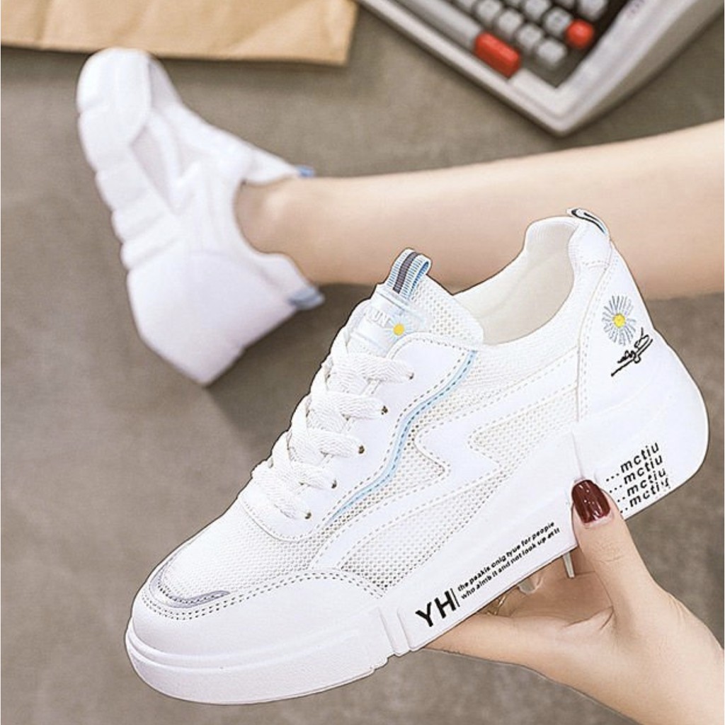 Giày Sneaker nữ thể thao mẫu mới Mã số 48