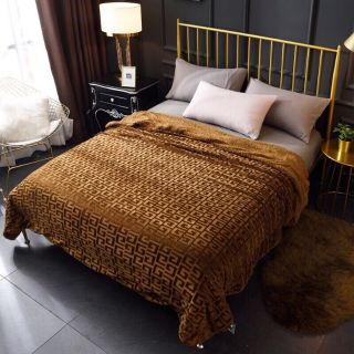 CỪU CHỮ VẠN XUẤT ÂU