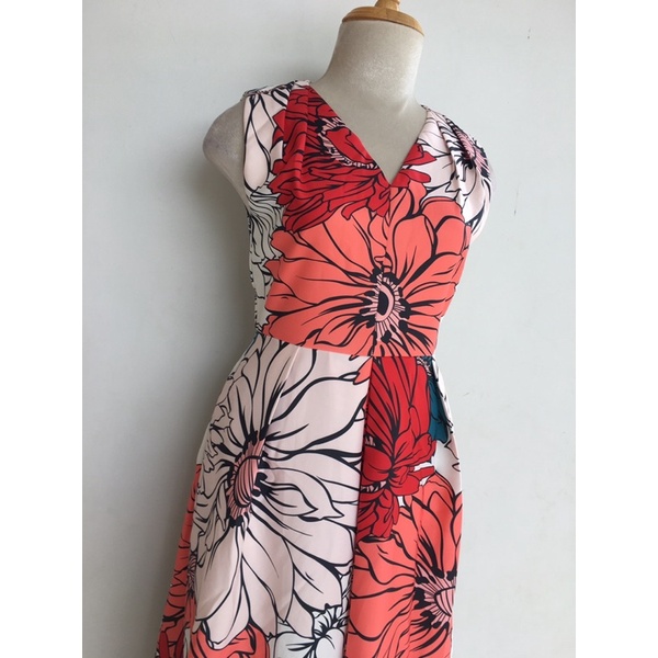 Đầm KAY UNGER  in hoa tươi tắn 🍀🍀🍀