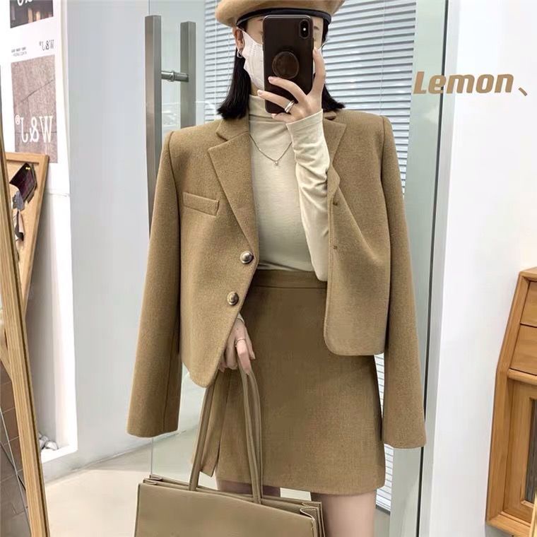 Set Áo Khoác Len Dáng Ngắn + Chân Váy Xẻ Tà Lưng Cao Thời Trang Hàn Quốc 2022