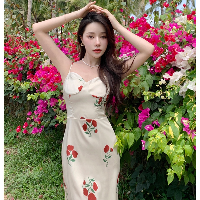 Đầm Hai Dây Họa Tiết Hoa Hồng Phong Cách Retro Thời Trang Mùa Hè