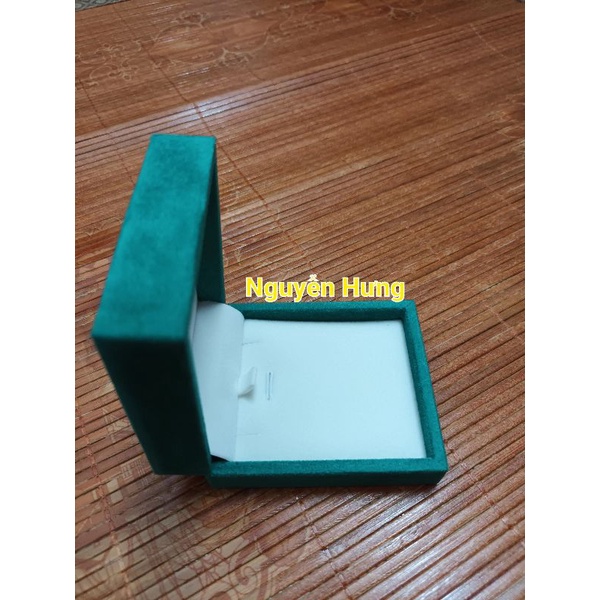 Hộp trang sức dây chuyền &amp;lắc