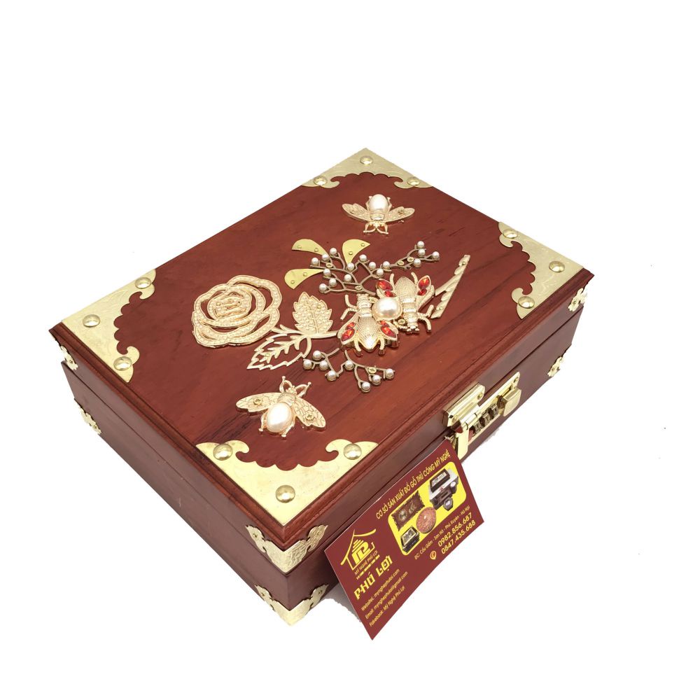 Hộp đựng kiềng,vòng,nữ trang mặt hoa gỗ hương
