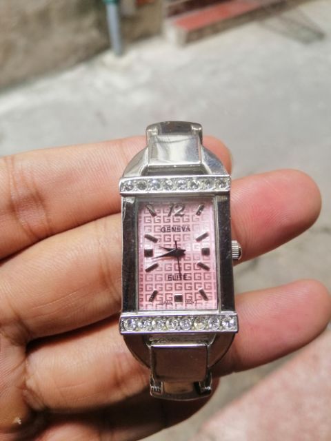 Đồng hồ nữ hiệu Elite Geneva của Nhật
