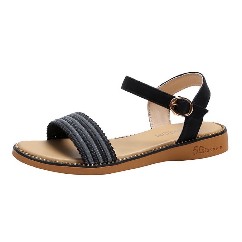 Sandal ulzzang quai ngang đi biển đẹp