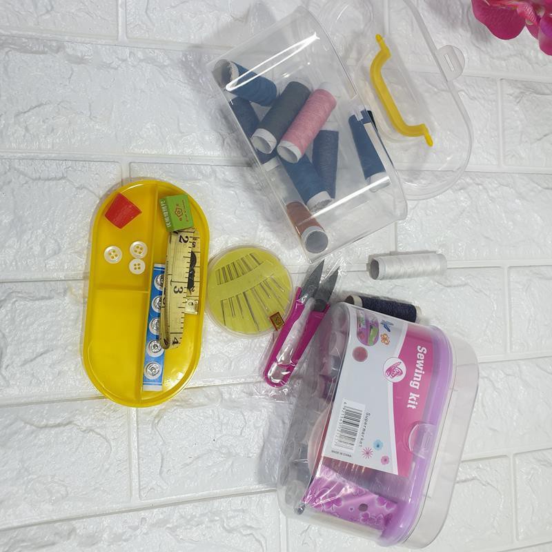 Bộ Kim Chỉ May Vá Đa Năng Mini Kèm Hộp Đựng