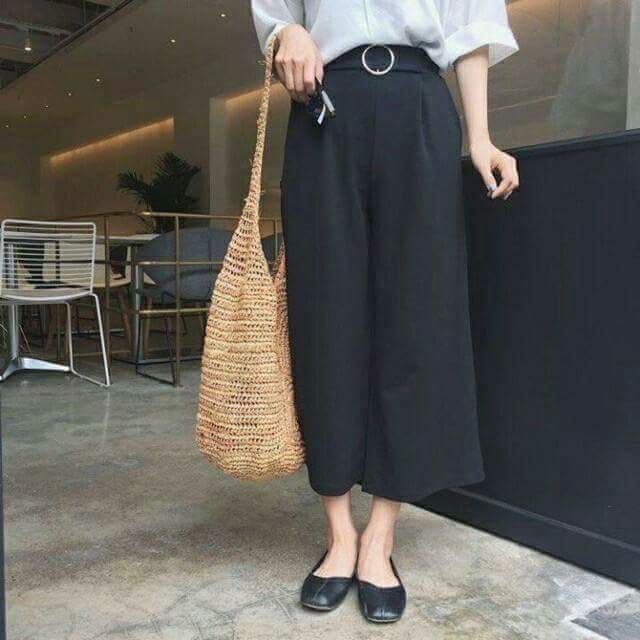 Quần ống rộng cạp chun vải đũi