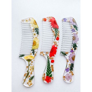 Lược chải tóc handmade hoa lá khô resin VeryMe