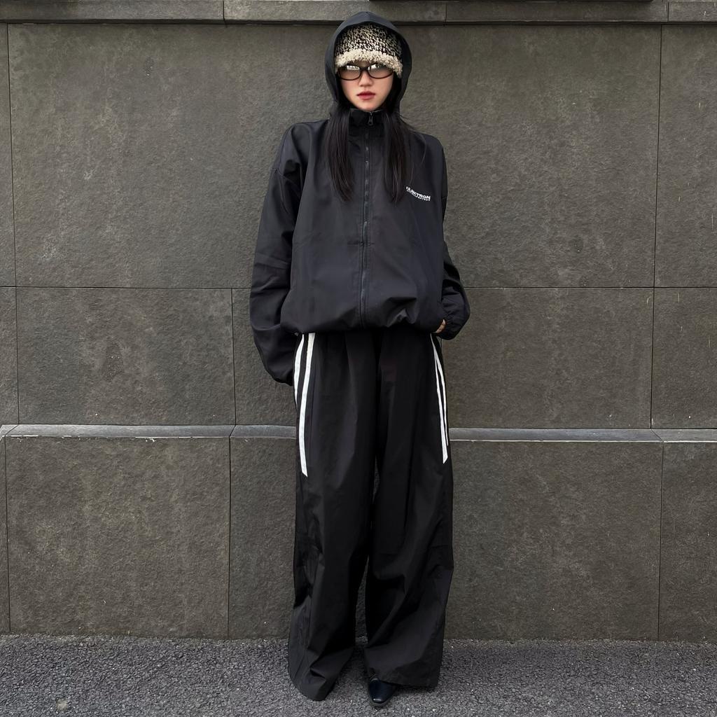 Áo Khoác Dù ELEKTRON Dày Dặn Có Nón Minimal Jacket