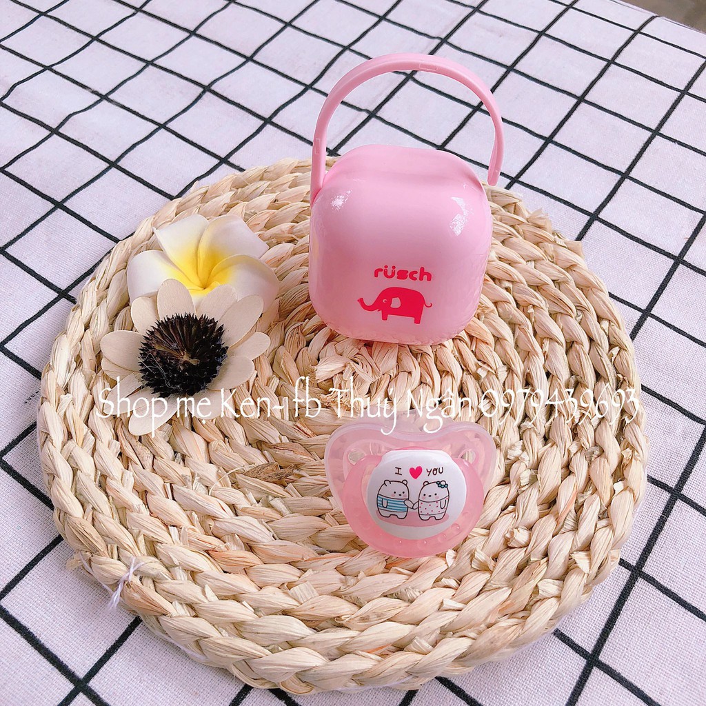 Ti giả Rusch có hộp đựng cho bé